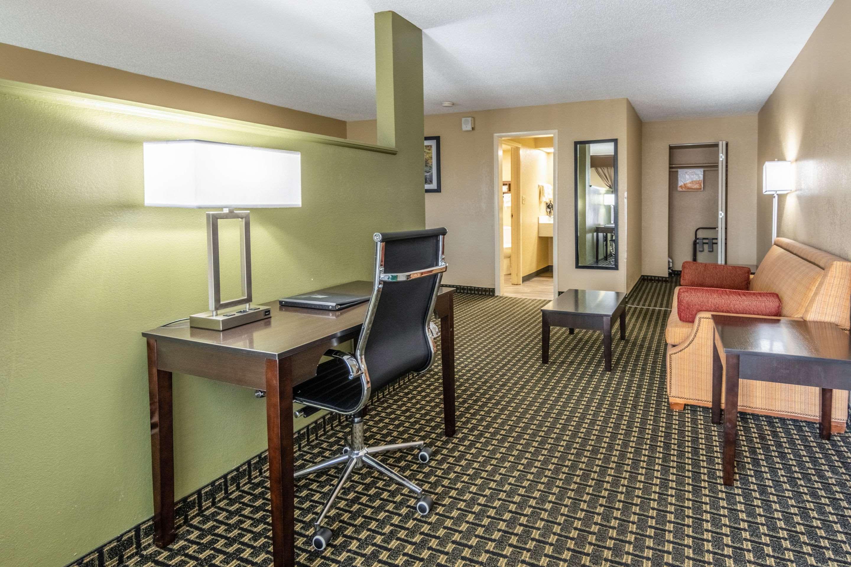 Quality Inn Perry - National Fairgrounds Area Экстерьер фото