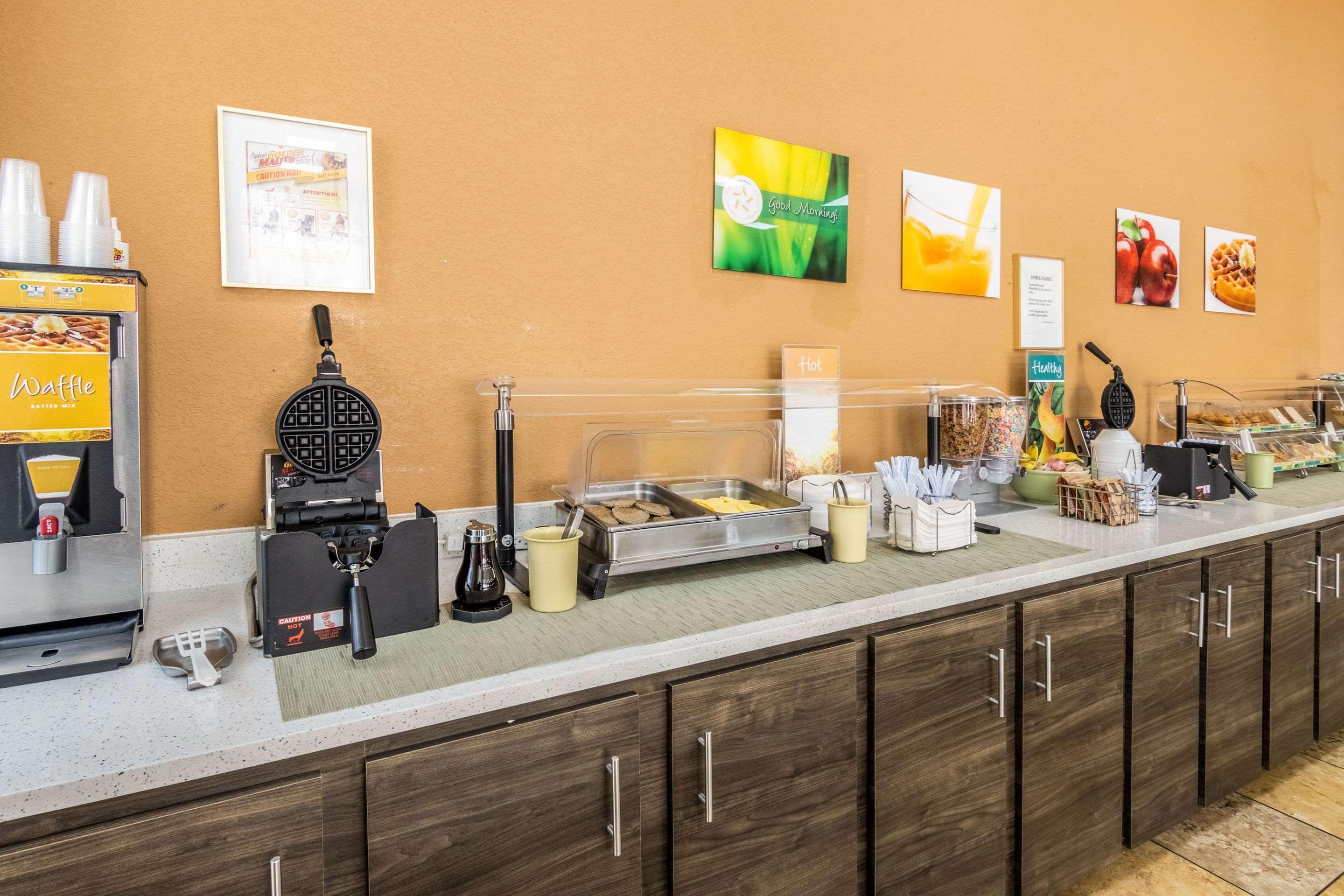 Quality Inn Perry - National Fairgrounds Area Экстерьер фото